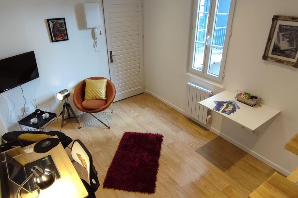 Le Duplex Des Halles Pau Exterior foto